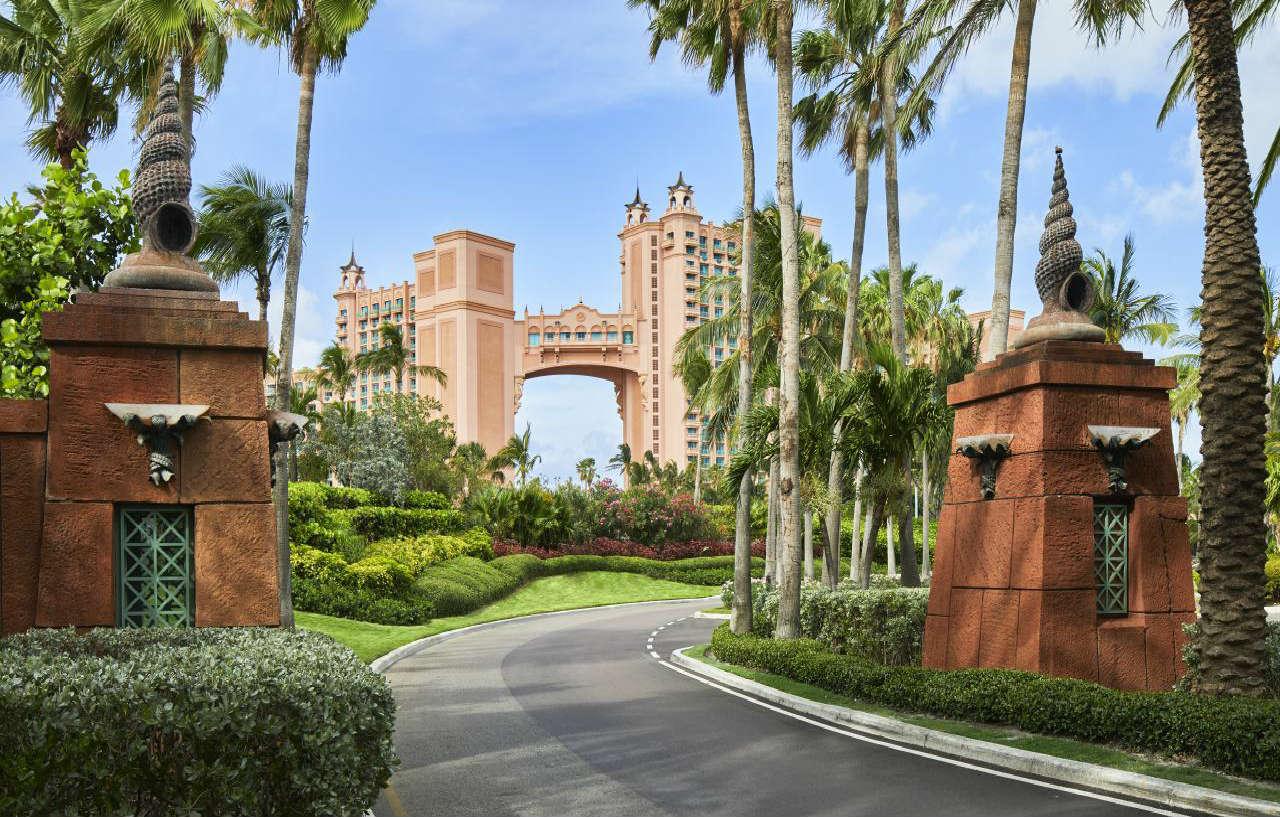 The Royal At Atlantis Hotel Creek Village Exterior photo